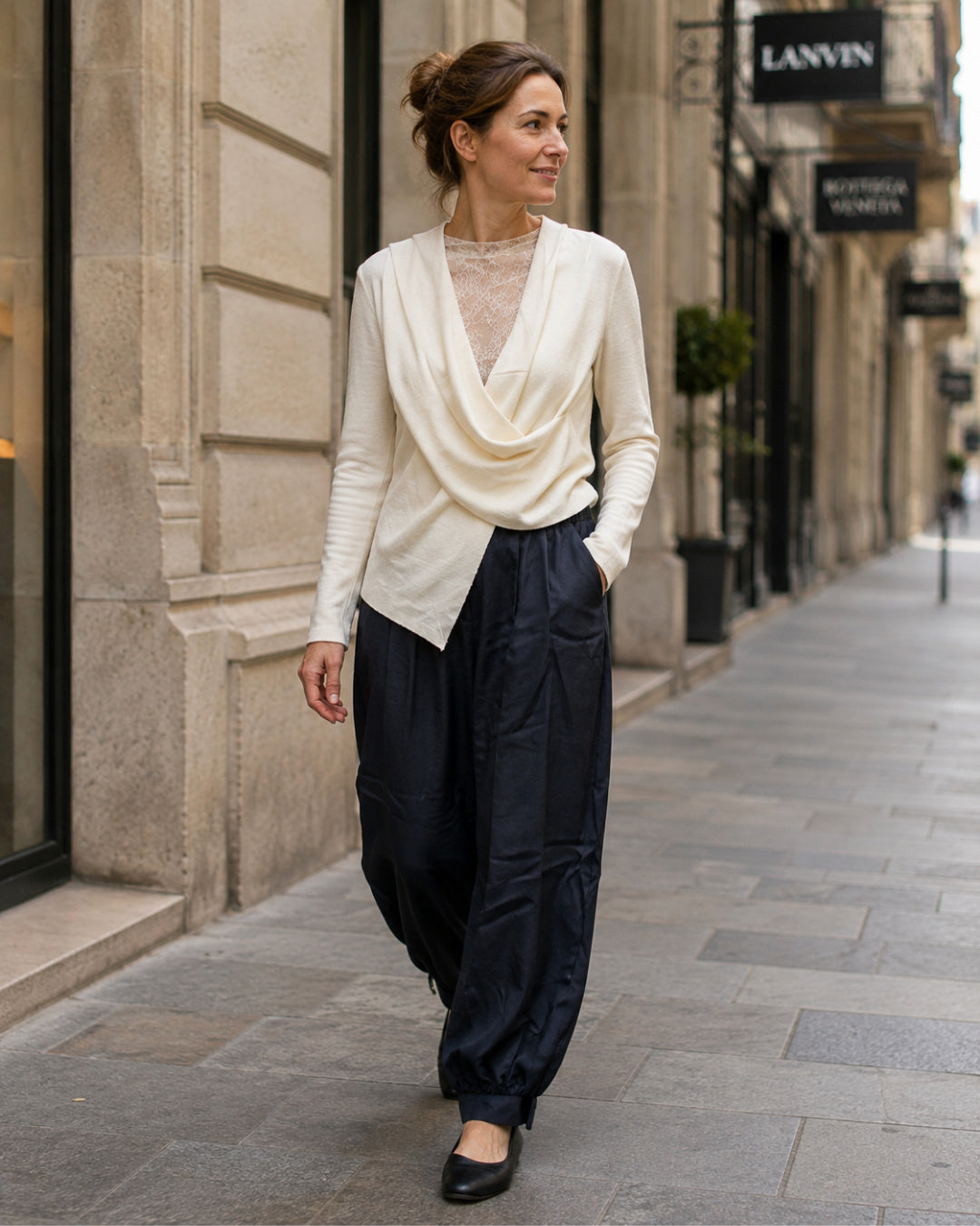 Pantalon Nayla - Noir porté, vue de face
